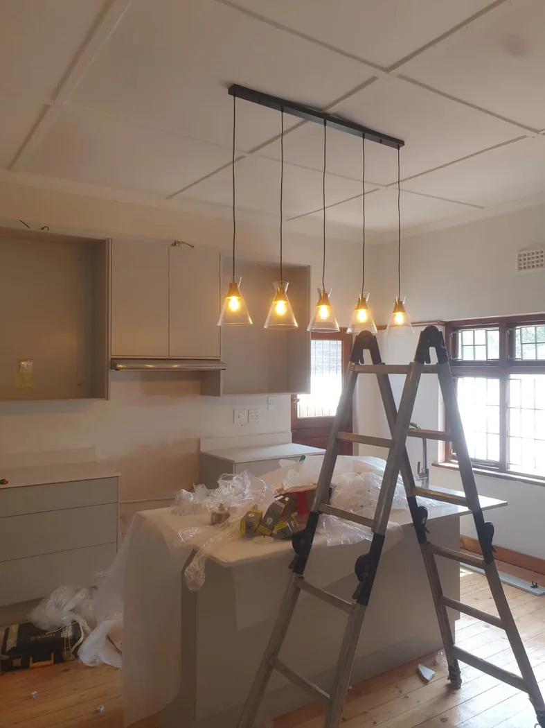 Pendant lighting installation